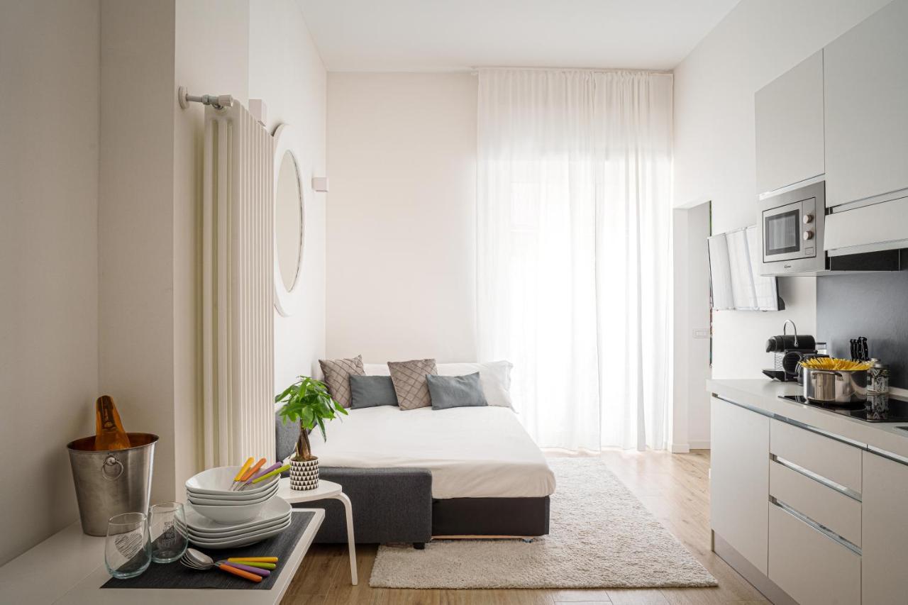 Accomodo Mib31 Bivano Centro Storico Apartment Milan Bagian luar foto