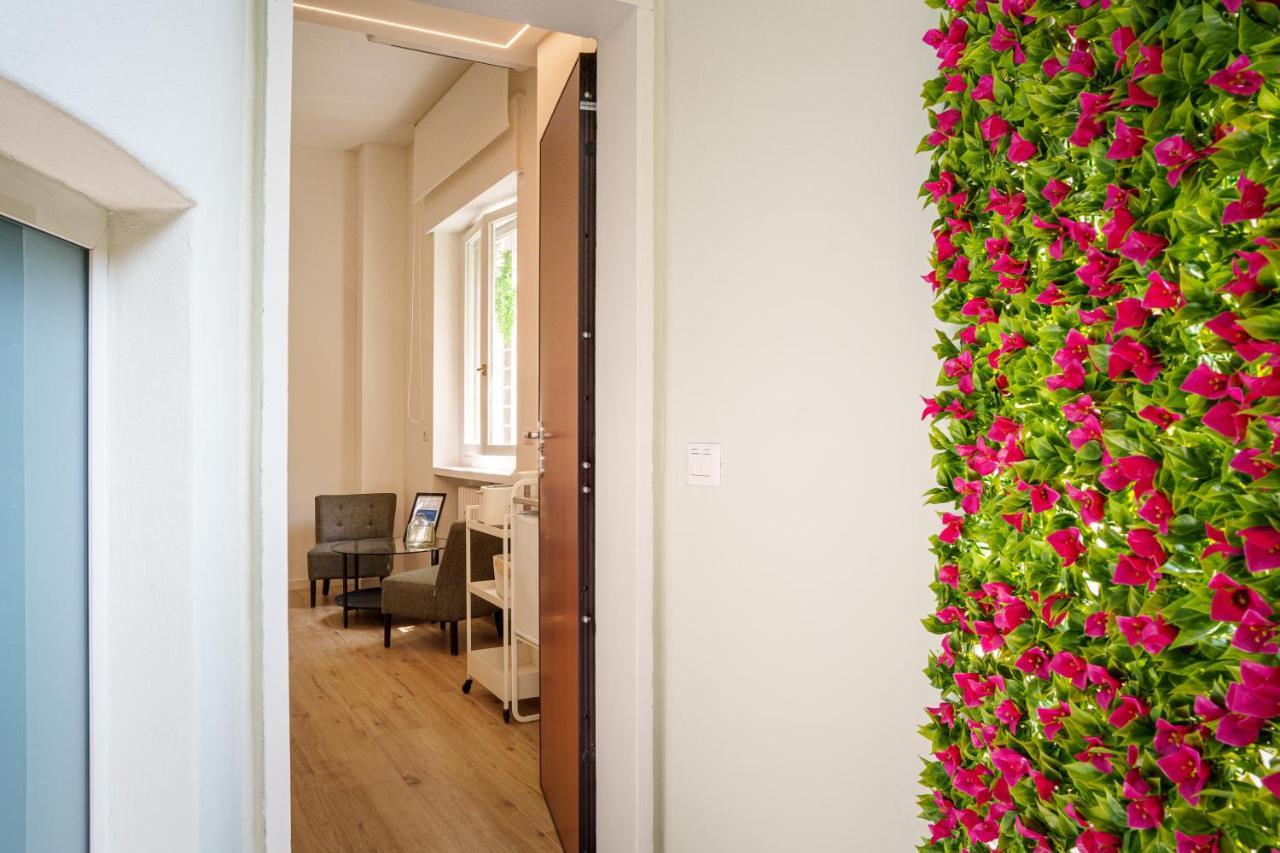 Accomodo Mib31 Bivano Centro Storico Apartment Milan Bagian luar foto